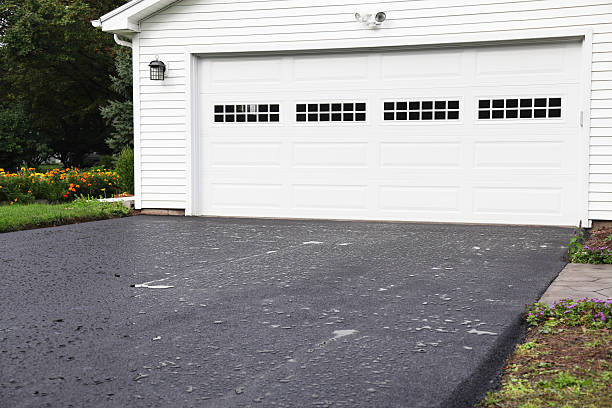 Siding Removal and Disposal in East Flat Rock, NC